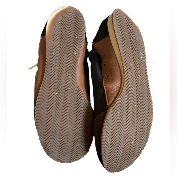 Tory Burch Tory Sneaker - Picture 7 of 9